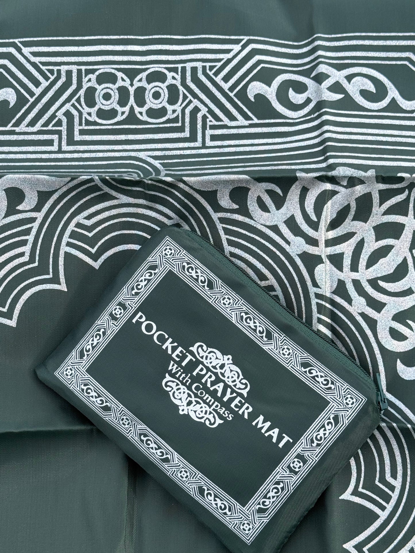 Tapis de prière portable avec boussole